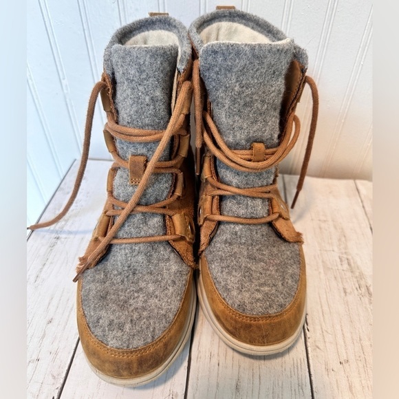 Sorel Women's Explorer II Joan Felt Waterproof Boot Tawny Buff Moonstone.Size 8 - Picture 6 of 13